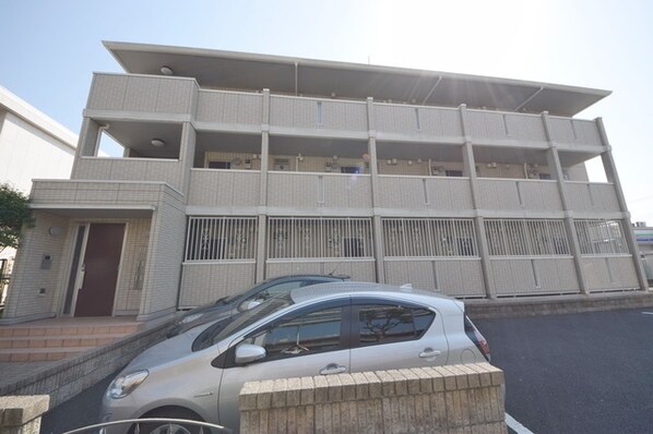 エスパシオの物件外観写真